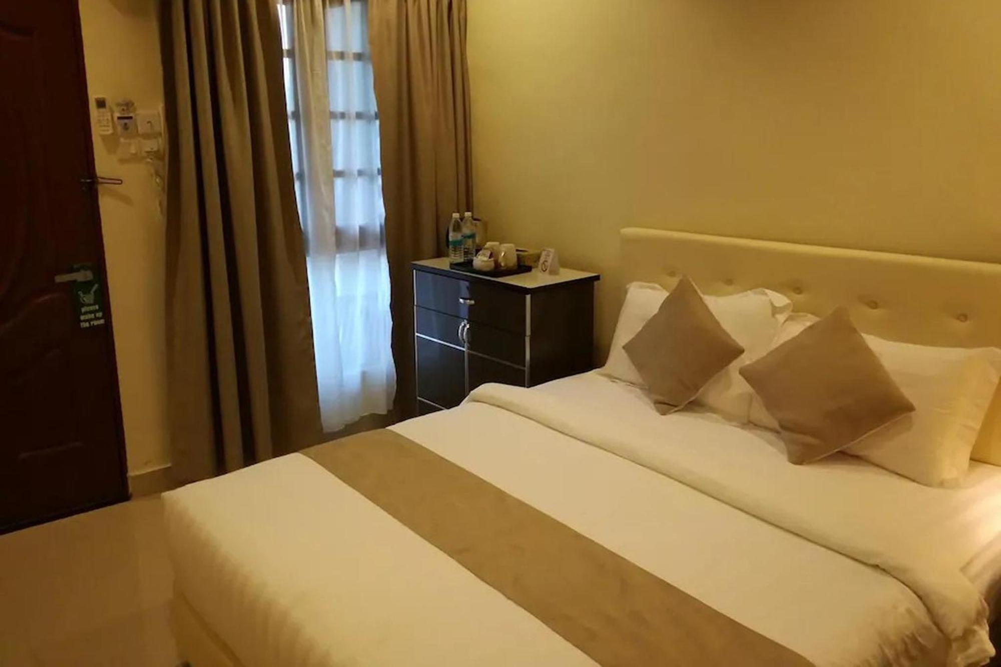 อัล ซาฟีนา กีจัล บีช รีสอร์ต แอนด์ เรสเทอรองต์ Hotel ภายนอก รูปภาพ