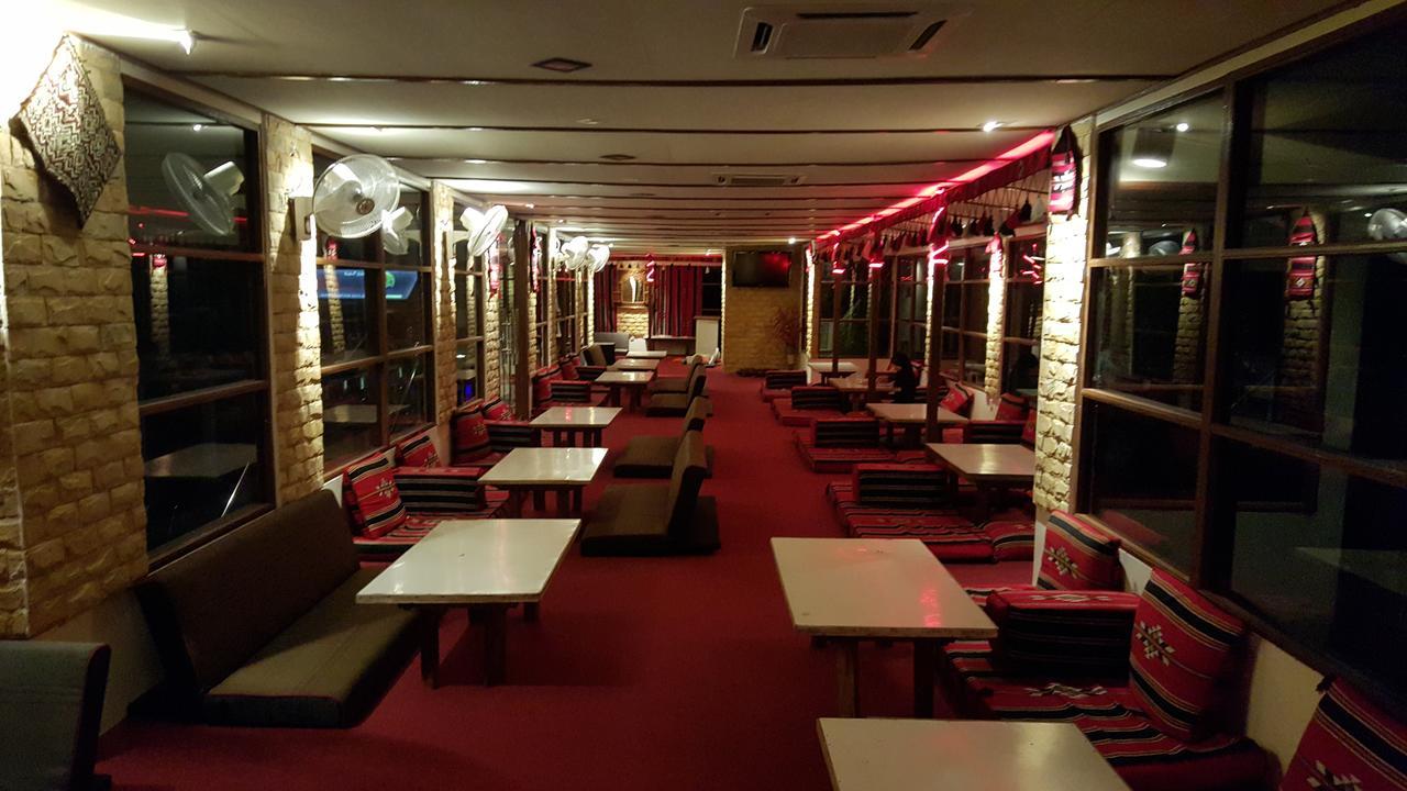 อัล ซาฟีนา กีจัล บีช รีสอร์ต แอนด์ เรสเทอรองต์ Hotel ภายนอก รูปภาพ