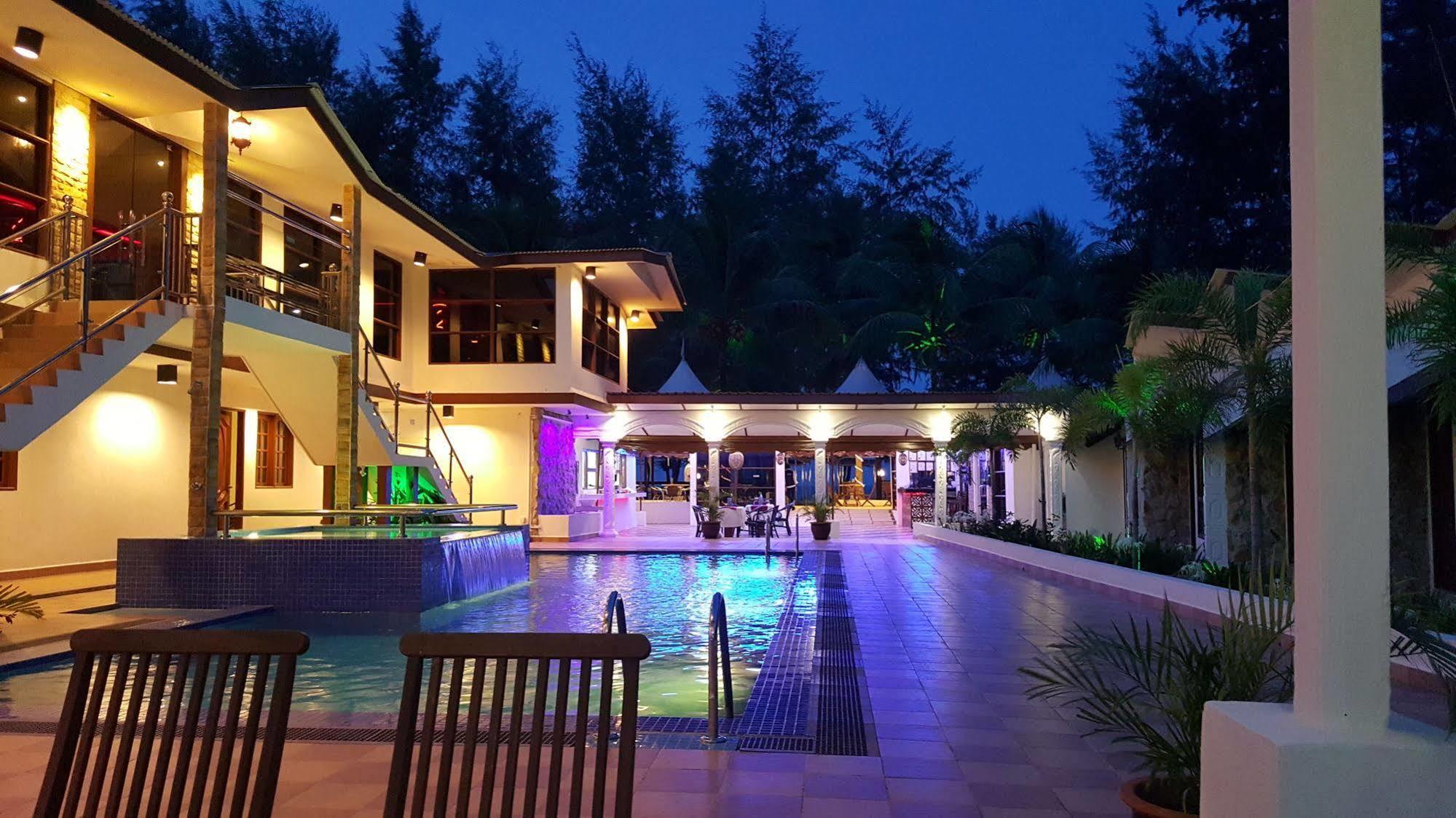 อัล ซาฟีนา กีจัล บีช รีสอร์ต แอนด์ เรสเทอรองต์ Hotel ภายนอก รูปภาพ
